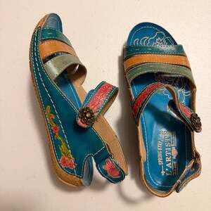 L'Artiste by Spring Step Sumacah Leather Floral Wedge Sandals Blue 35 US 5